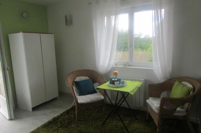 לאבור Chambre 20M2 Avec Salle De Bain Privee Dans Maison En Bois מראה חיצוני תמונה
